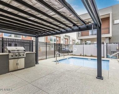 3622 N 38th Street - Photo Thumbnail 17