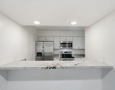 3314 N 68th Street - Photo Thumbnail 5