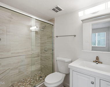 3314 N 68th Street - Photo Thumbnail 13