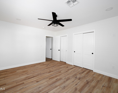 2309 N 82nd Street - Photo Thumbnail 11