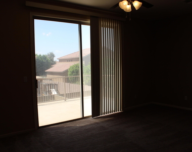 5435 W Buffalo Street - Photo Thumbnail 19