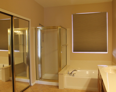 5435 W Buffalo Street - Photo Thumbnail 21