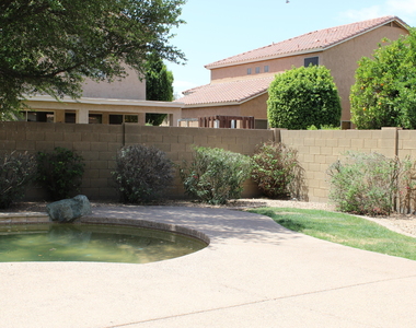 5435 W Buffalo Street - Photo Thumbnail 26