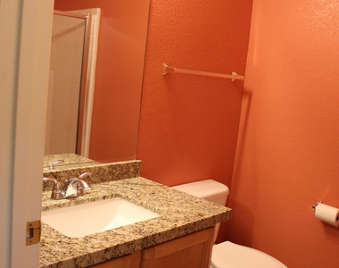 5435 W Buffalo Street - Photo Thumbnail 12