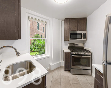34-33 90th Street - Photo Thumbnail 3