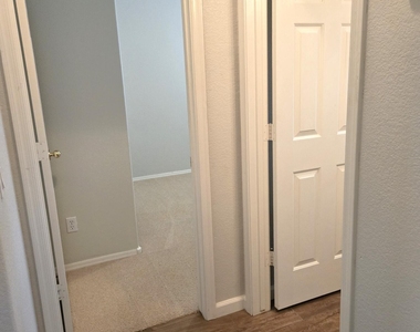 3525 W Twain Drive - Photo Thumbnail 24