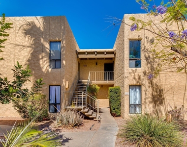 4950 N Miller Road - Photo Thumbnail 29