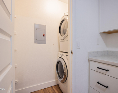 3511 E Baseline Road - Photo Thumbnail 18