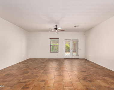 10847 W Avenida Del Rey -- - Photo Thumbnail 8