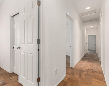 10847 W Avenida Del Rey -- - Photo Thumbnail 29