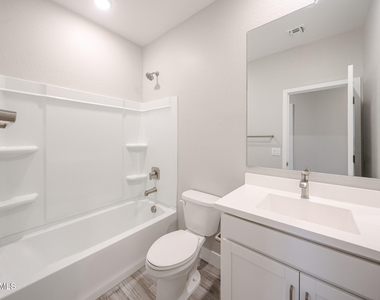 17333 W Pershing Street - Photo Thumbnail 13