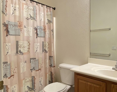517 S 115th Drive - Photo Thumbnail 18