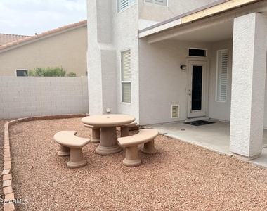 325 W Le Marche Avenue - Photo Thumbnail 2