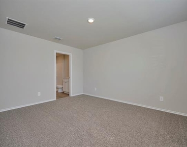 16756 Laguna Vista - Photo Thumbnail 25