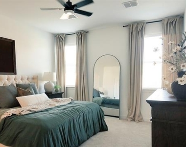 319 Sedalia Trail - Photo Thumbnail 3