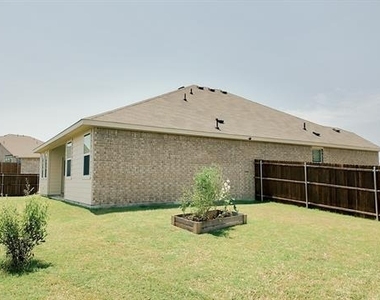 319 Sedalia Trail - Photo Thumbnail 22