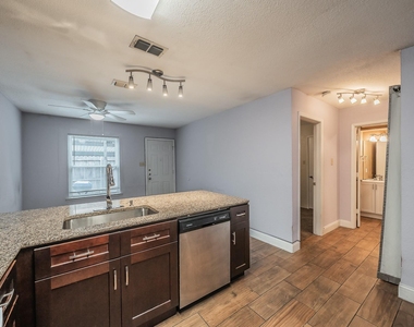5003 Maryanna Way - Photo Thumbnail 14