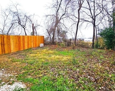 1700 Kendolph - Photo Thumbnail 21