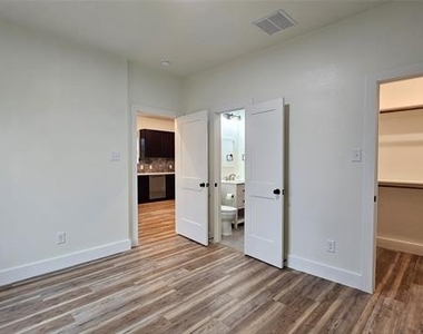 1700 Kendolph - Photo Thumbnail 20