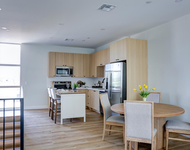 630 N Power Road - Photo Thumbnail 3