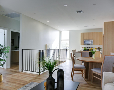 630 N Power Road - Photo Thumbnail 4