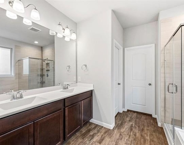 12173 Pearl Bay Court - Photo Thumbnail 23