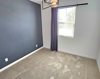32029 N 123rd Lane - Photo Thumbnail 19
