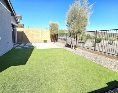 32029 N 123rd Lane - Photo Thumbnail 25