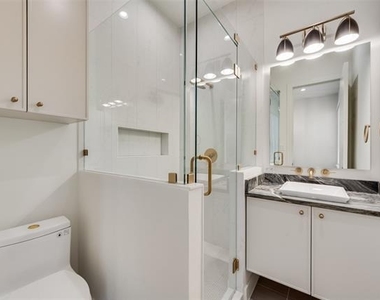 6411 Royal Lane - Photo Thumbnail 29