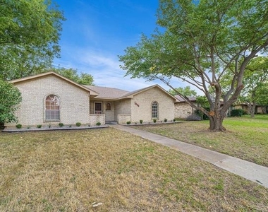 1608 San Antone Lane - Photo Thumbnail 1