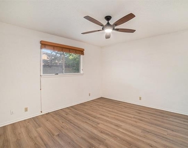 1608 San Antone Lane - Photo Thumbnail 13