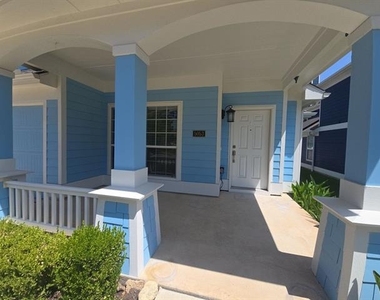 5053 Holliday Drive - Photo Thumbnail 3