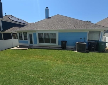 5053 Holliday Drive - Photo Thumbnail 20