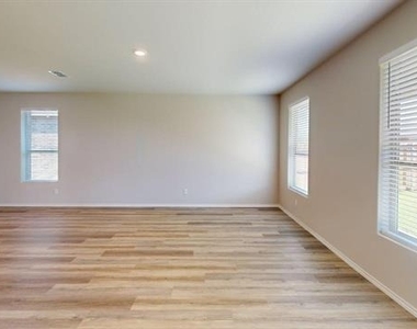 9741 Mcclane Farm Drive - Photo Thumbnail 5
