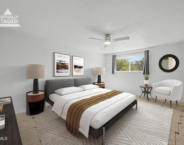 2225 E Catalina Drive - Photo Thumbnail 1