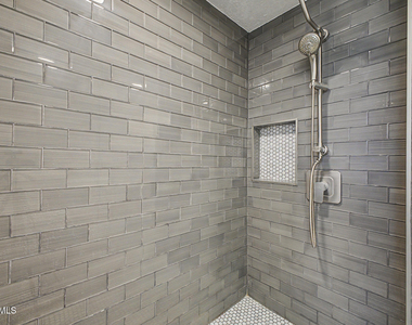 2225 E Catalina Drive - Photo Thumbnail 17