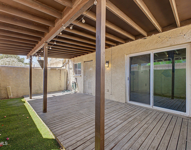 2225 E Catalina Drive - Photo Thumbnail 28