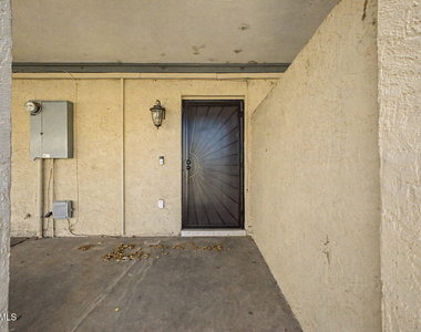 2225 E Catalina Drive - Photo Thumbnail 41