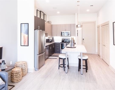 901 N Zang Boulevard - Photo Thumbnail 2