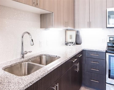 901 N Zang Boulevard - Photo Thumbnail 3