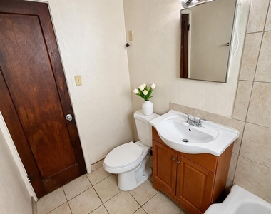 925 E Turney Avenue - Photo Thumbnail 42