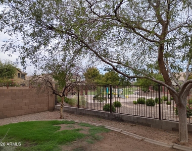 6238 S Cottonfields Lane - Photo Thumbnail 19
