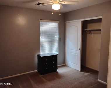 6238 S Cottonfields Lane - Photo Thumbnail 15