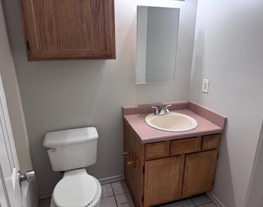 125-165 12th Street Se - Photo Thumbnail 7