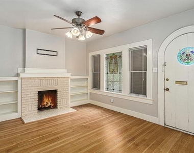 3233 Odessa Avenue - Photo Thumbnail 7