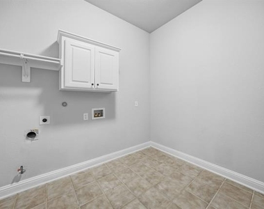 3475 Pilgrim Drive - Photo Thumbnail 21