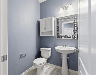 2208 Gregory Creek Drive - Photo Thumbnail 23