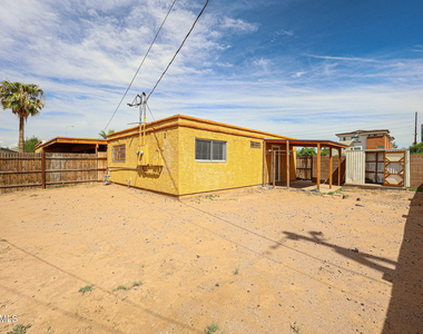 1233 E Henry Street - Photo Thumbnail 26