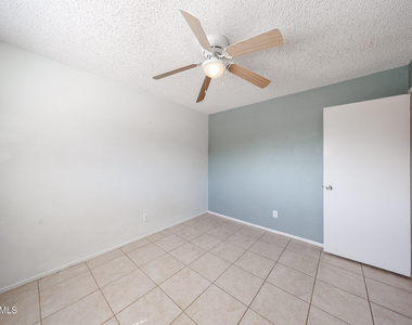 1233 E Henry Street - Photo Thumbnail 16