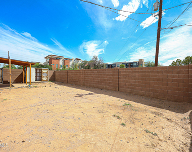 1233 E Henry Street - Photo Thumbnail 27